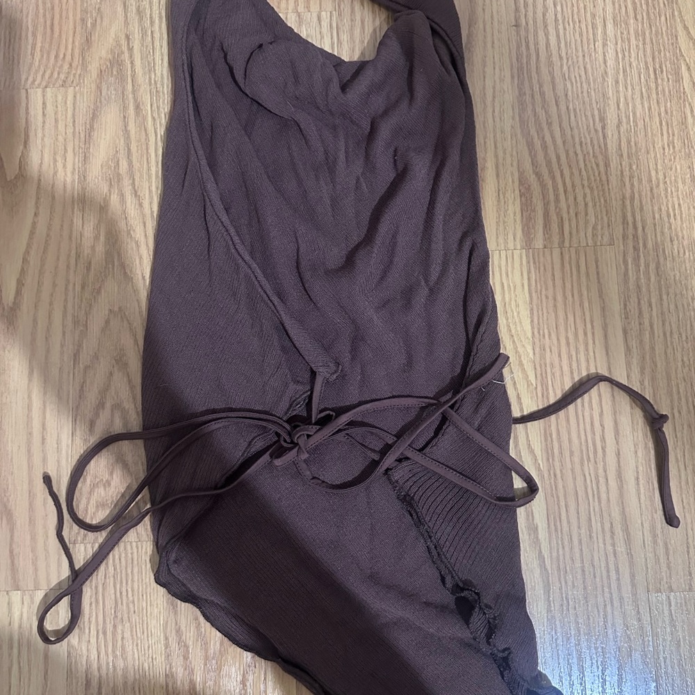 Bayse Halter Neck Top View 6